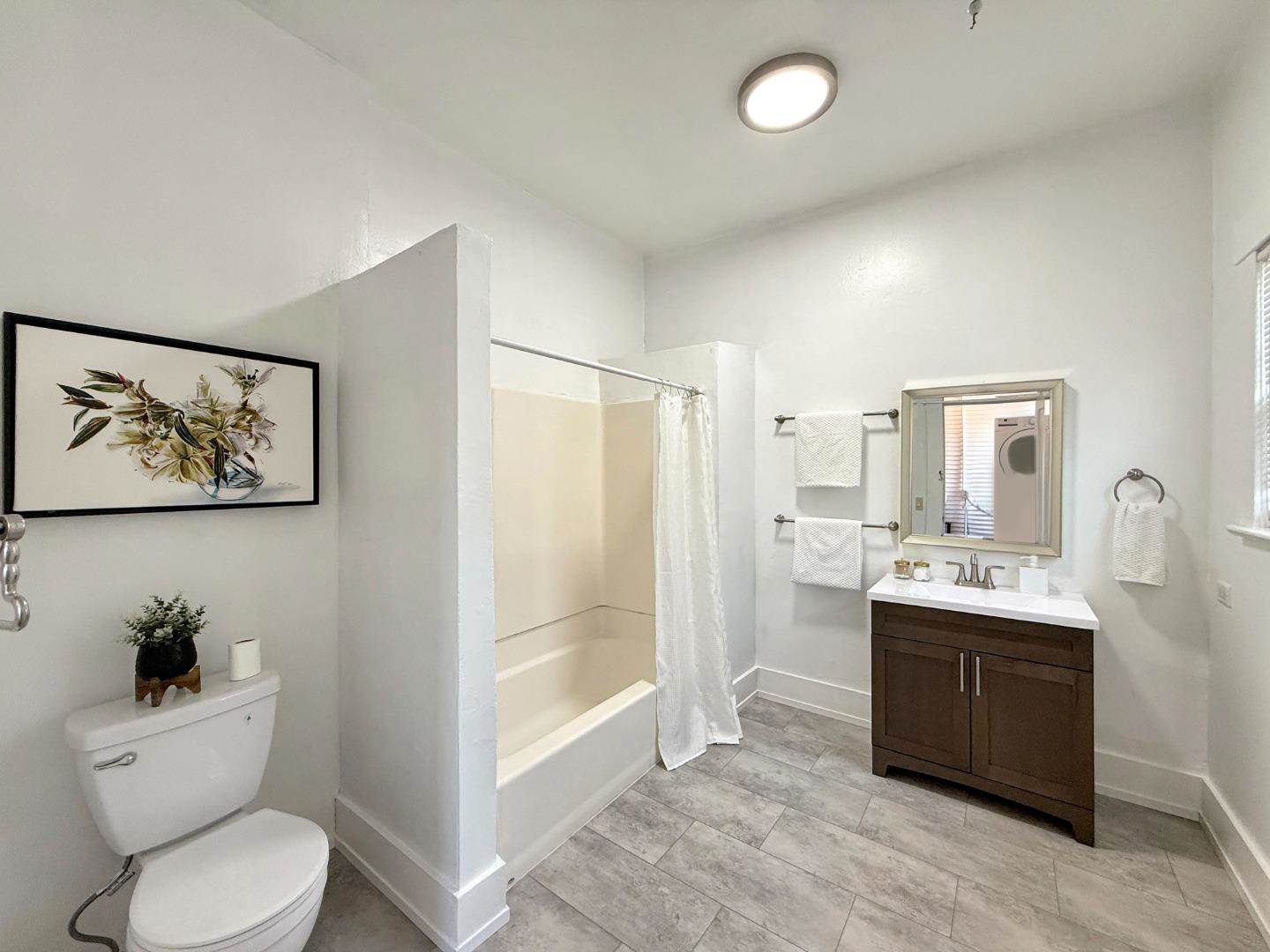 305 E Empire ST, San Jose, CA 95112