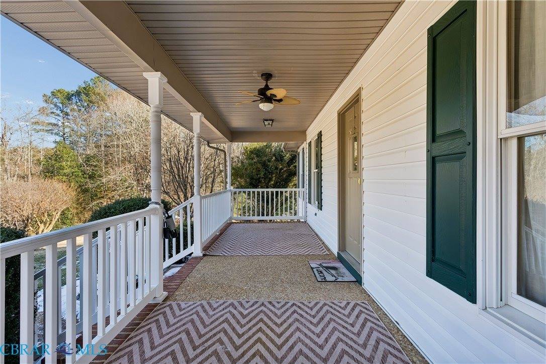 6253 Ark Road, Gloucester, VA 23061