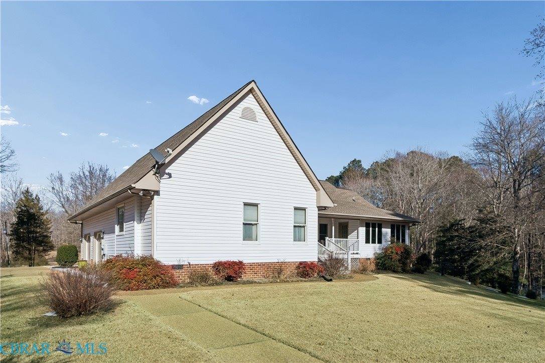6253 Ark Road, Gloucester, VA 23061