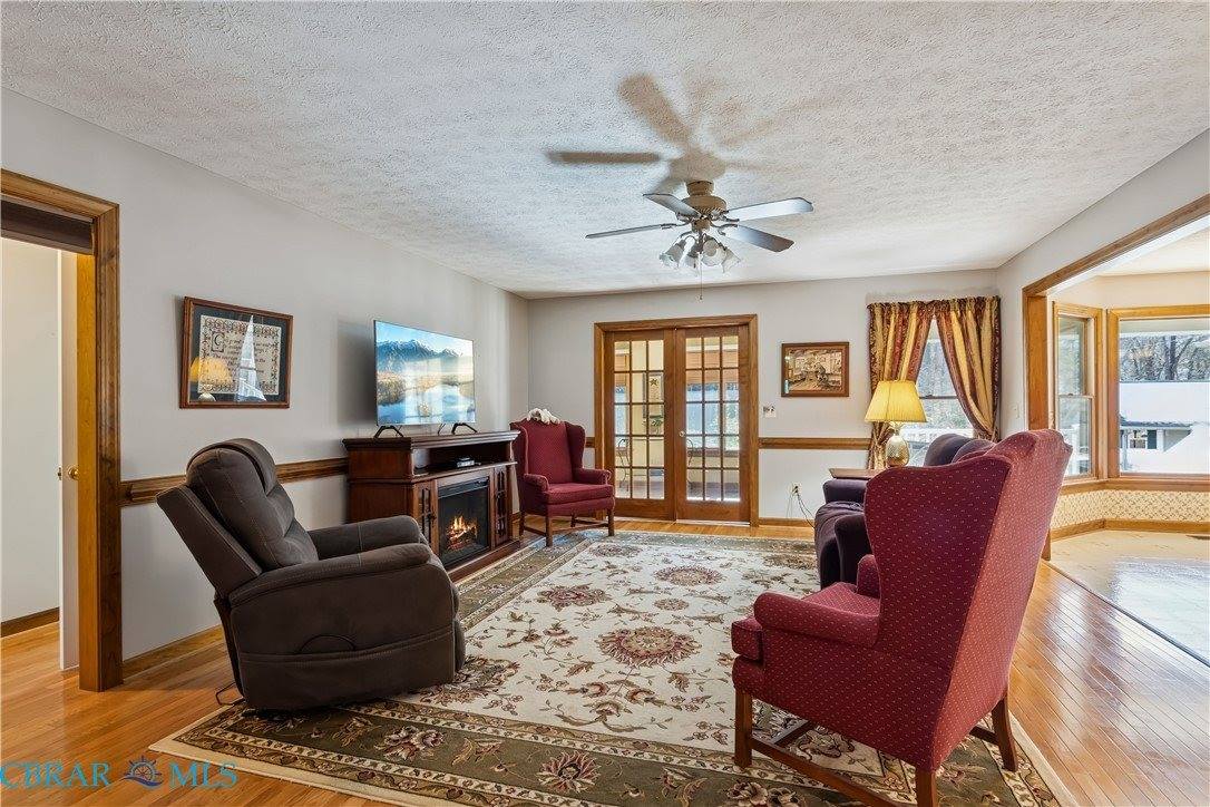 6253 Ark Road, Gloucester, VA 23061