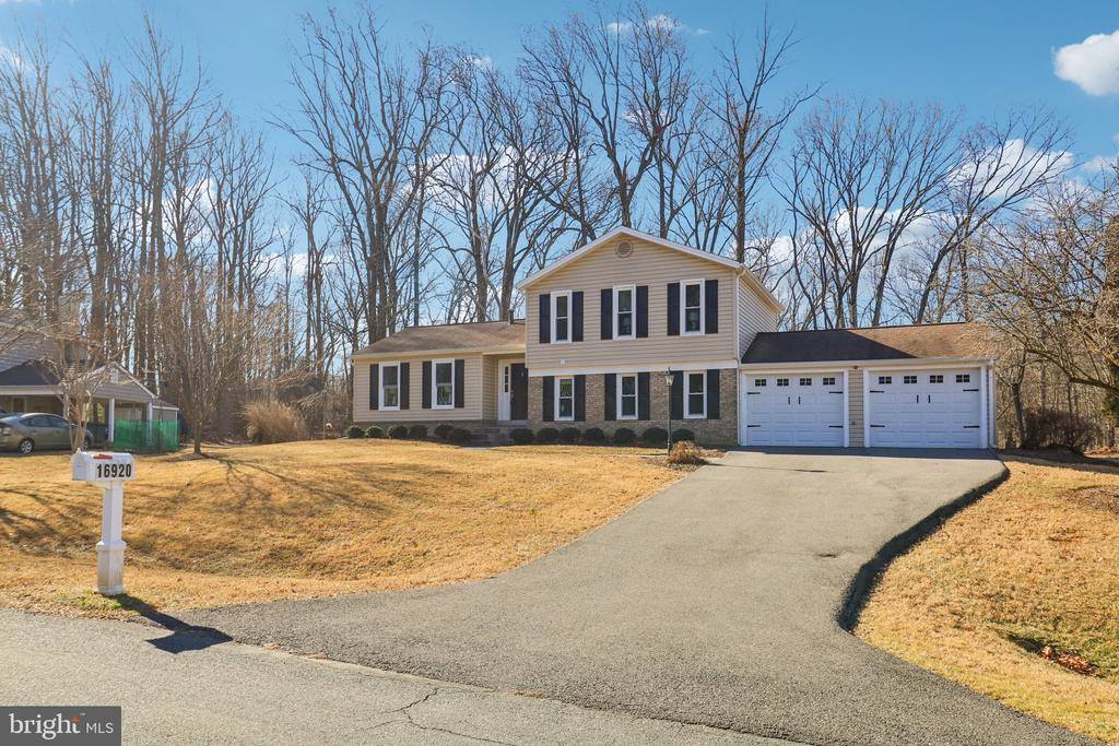 16920 Glen Oak Run, Rockville, MD 20855