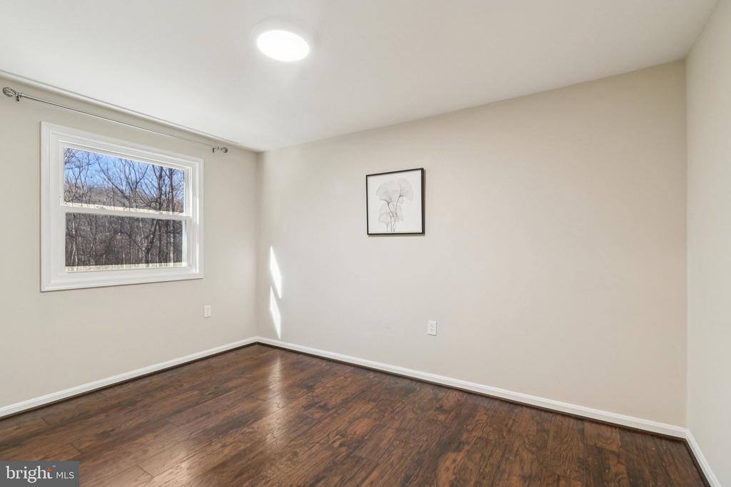 16920 Glen Oak Run, Rockville, MD 20855