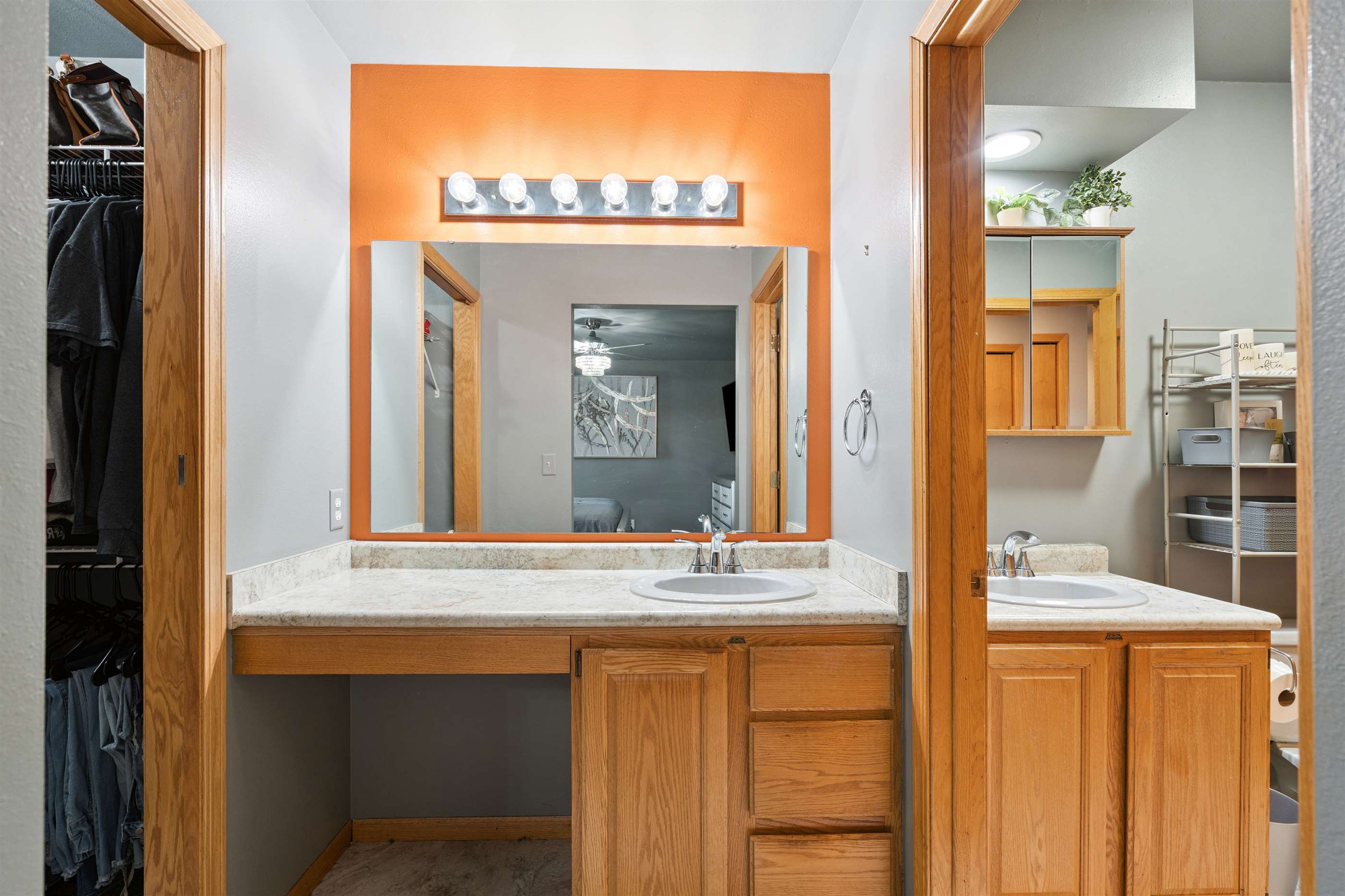 1627 Gryn Dr, Iowa City, IA 52246