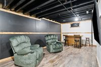 1627 Gryn Dr, Iowa City, IA 52246