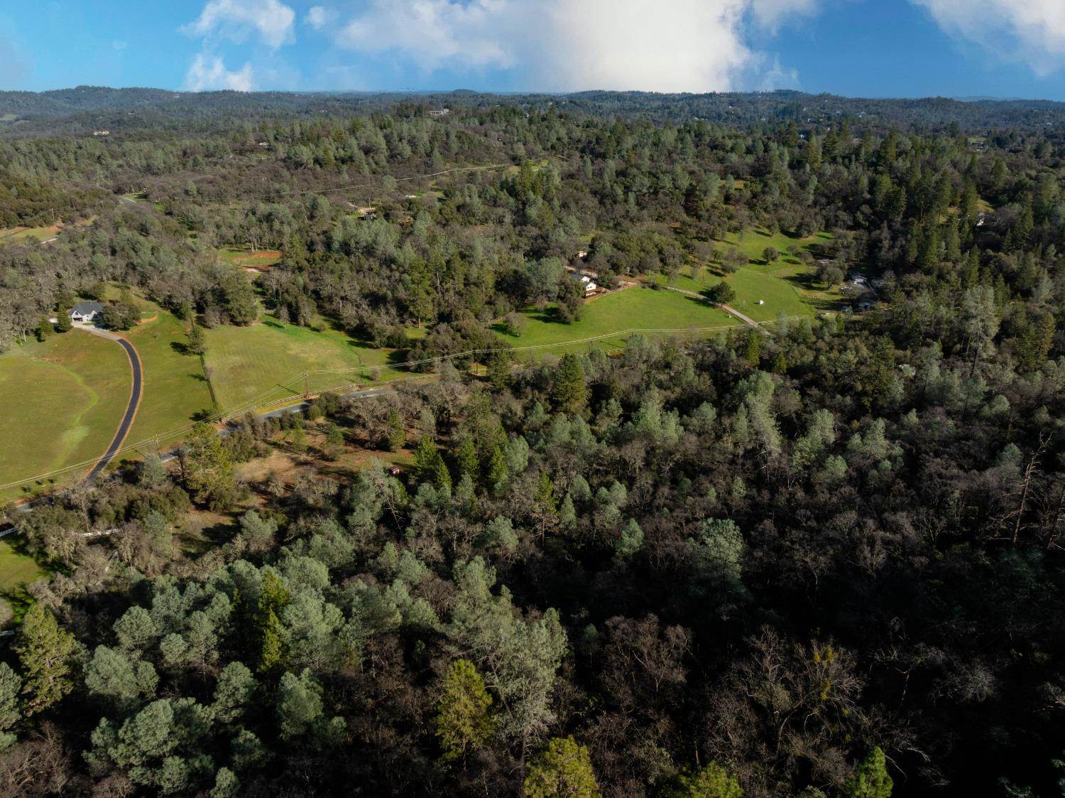 22130 Iron Horse Drive, Grass Valley, CA 95949