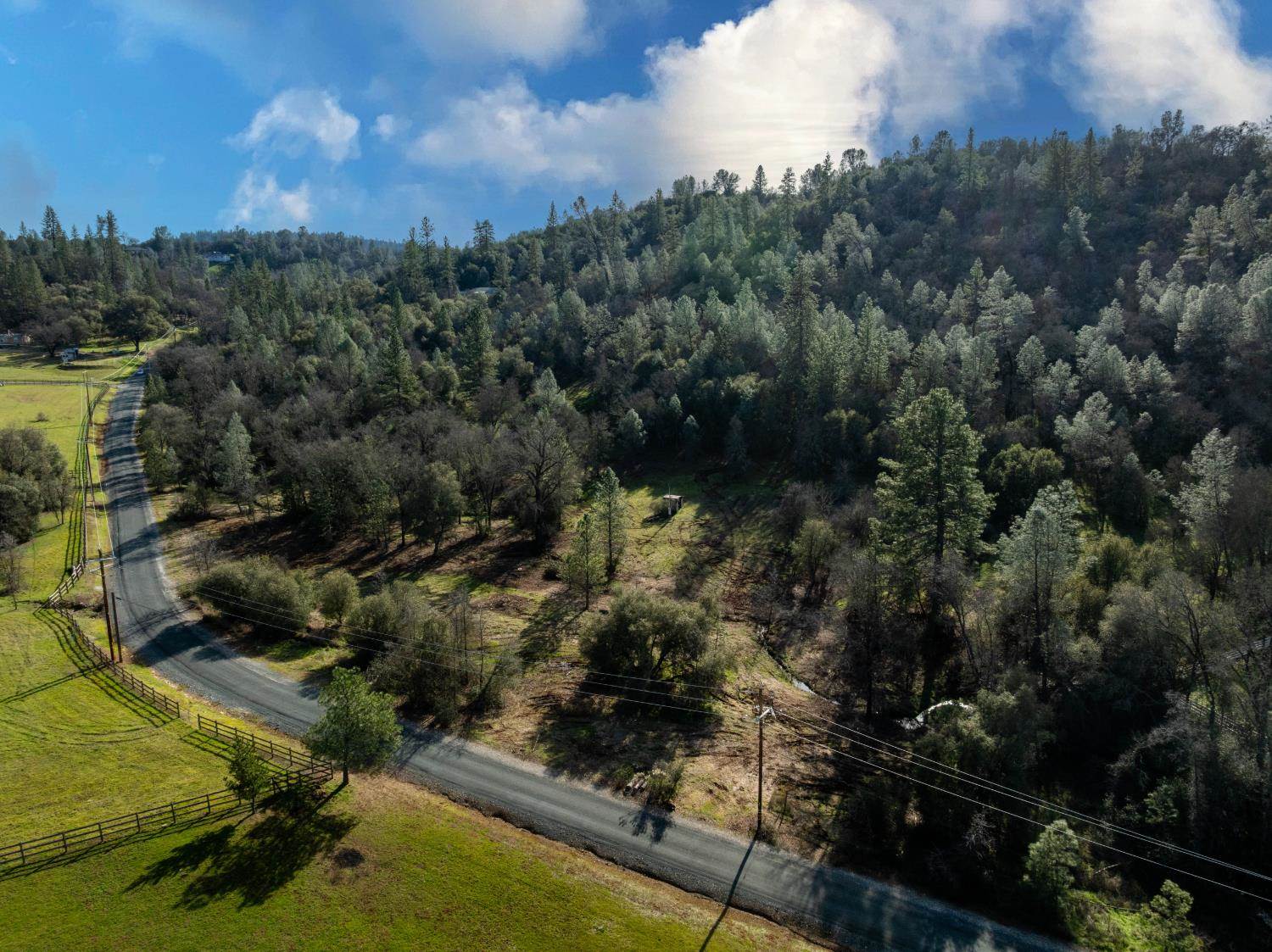 22130 Iron Horse Drive, Grass Valley, CA 95949