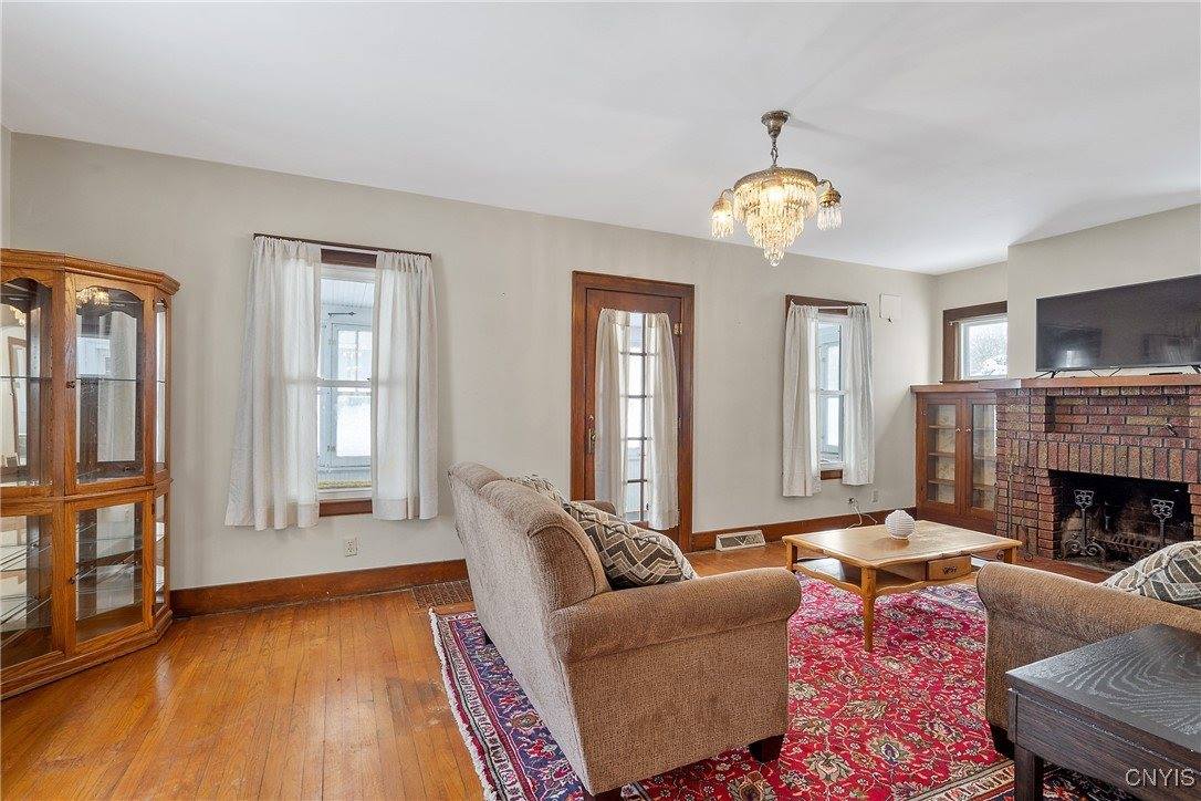 200 Milford Drive West, Syracuse, NY 13206
