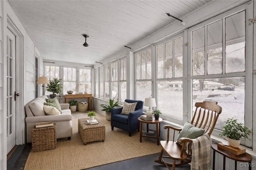 200 Milford Drive West, Syracuse, NY 13206