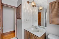 200 Milford Drive West, Syracuse, NY 13206