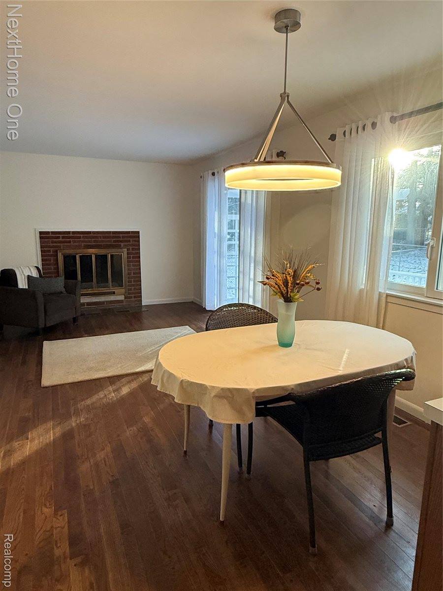 1601 North Fairview Avenue, LansingCity_Ingham, MI 48912