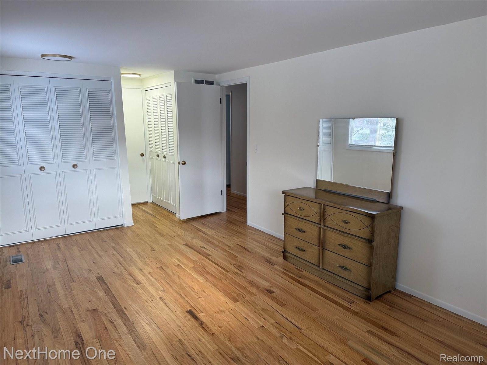 1601 North Fairview Avenue, LansingCity_Ingham, MI 48912