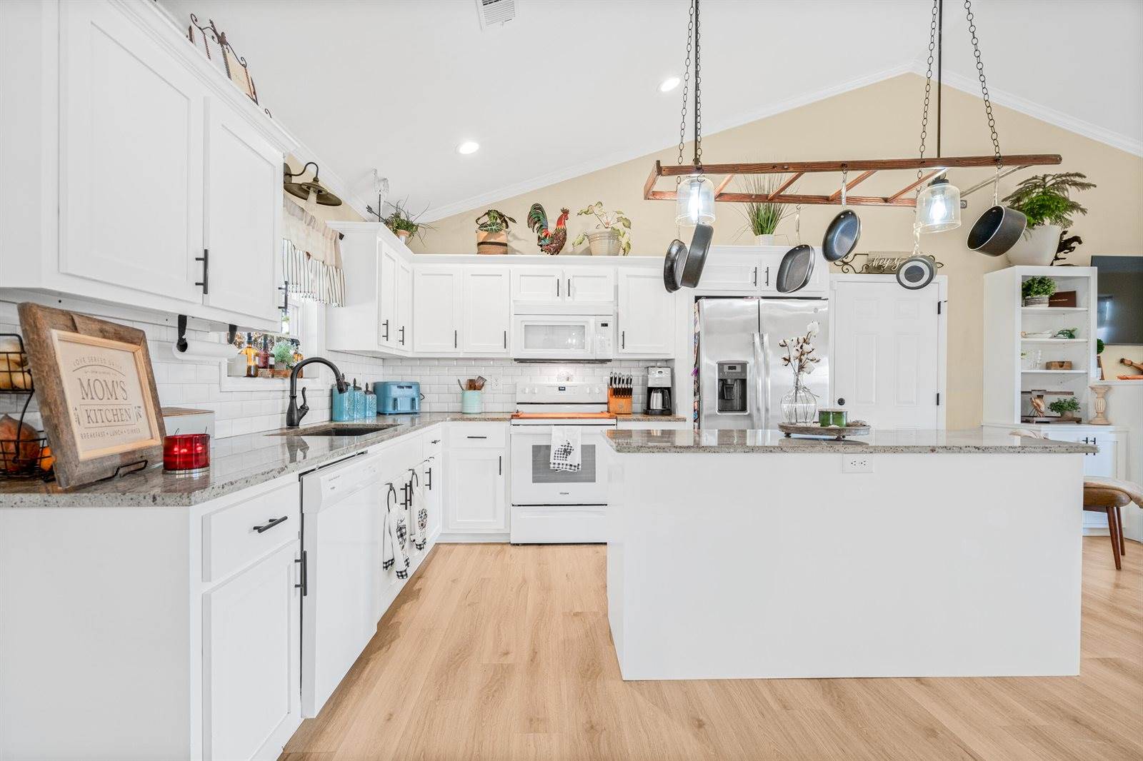 4382 Watermill Road, Mullins, SC 29574