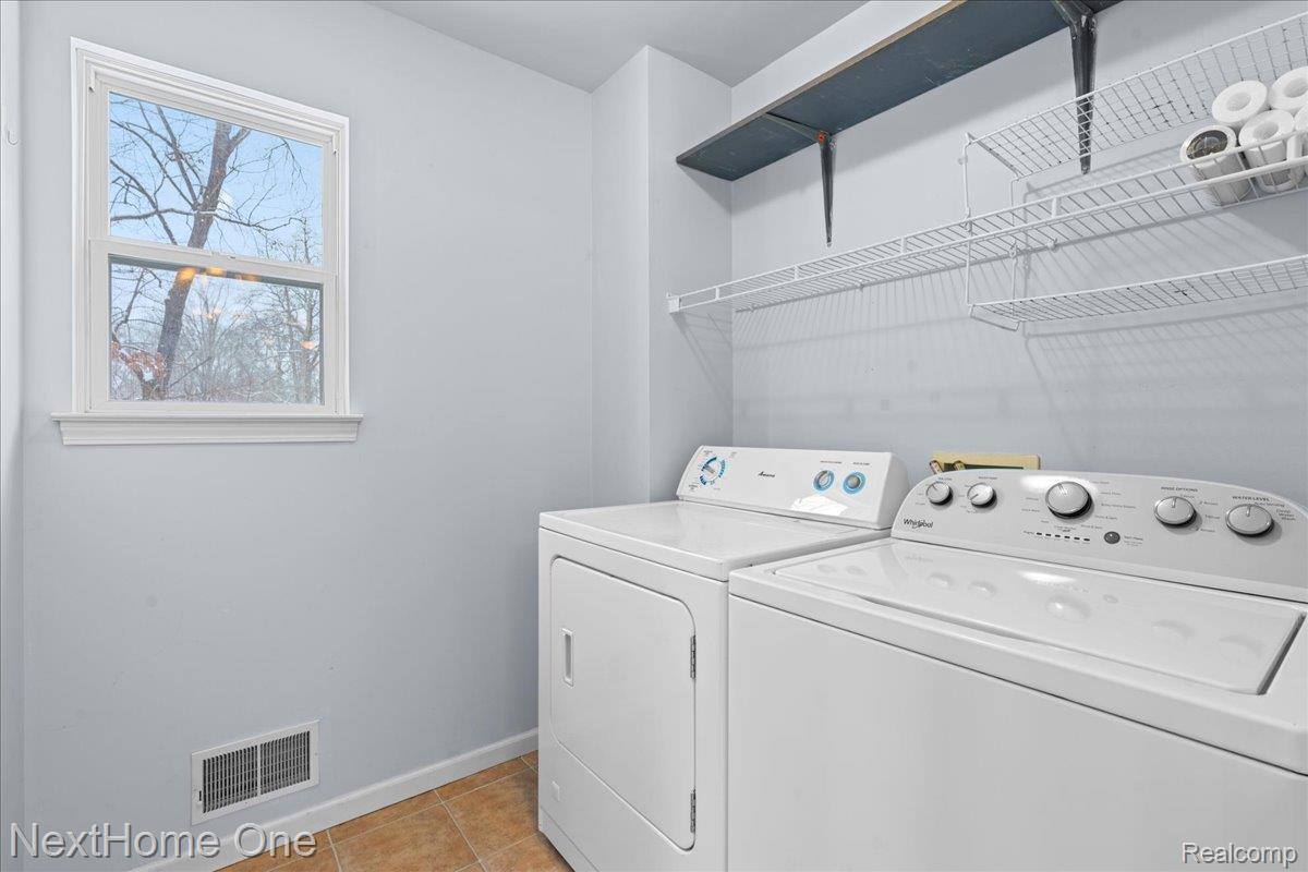 10128 Elmira Street, HamburgTownship_Livingston, MI 48169