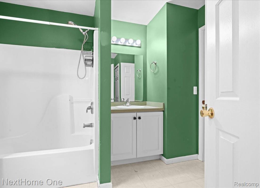 10128 Elmira Street, HamburgTownship_Livingston, MI 48169