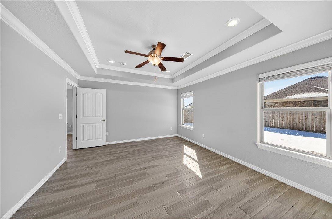 971 Lakeview Drive, Centerton, AR 72719