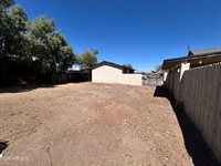 833 East Marguerite Avenue, Phoenix, AZ 85040