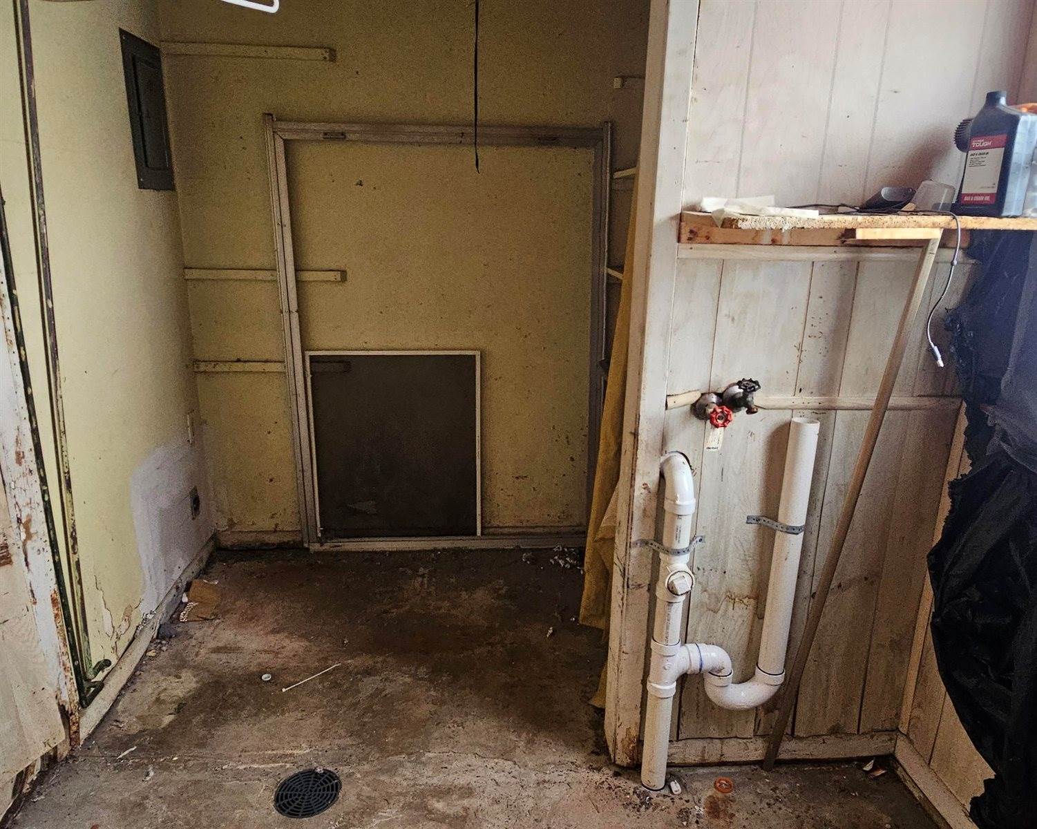 2421 East 22nd ST N, Wichita, KS 67219