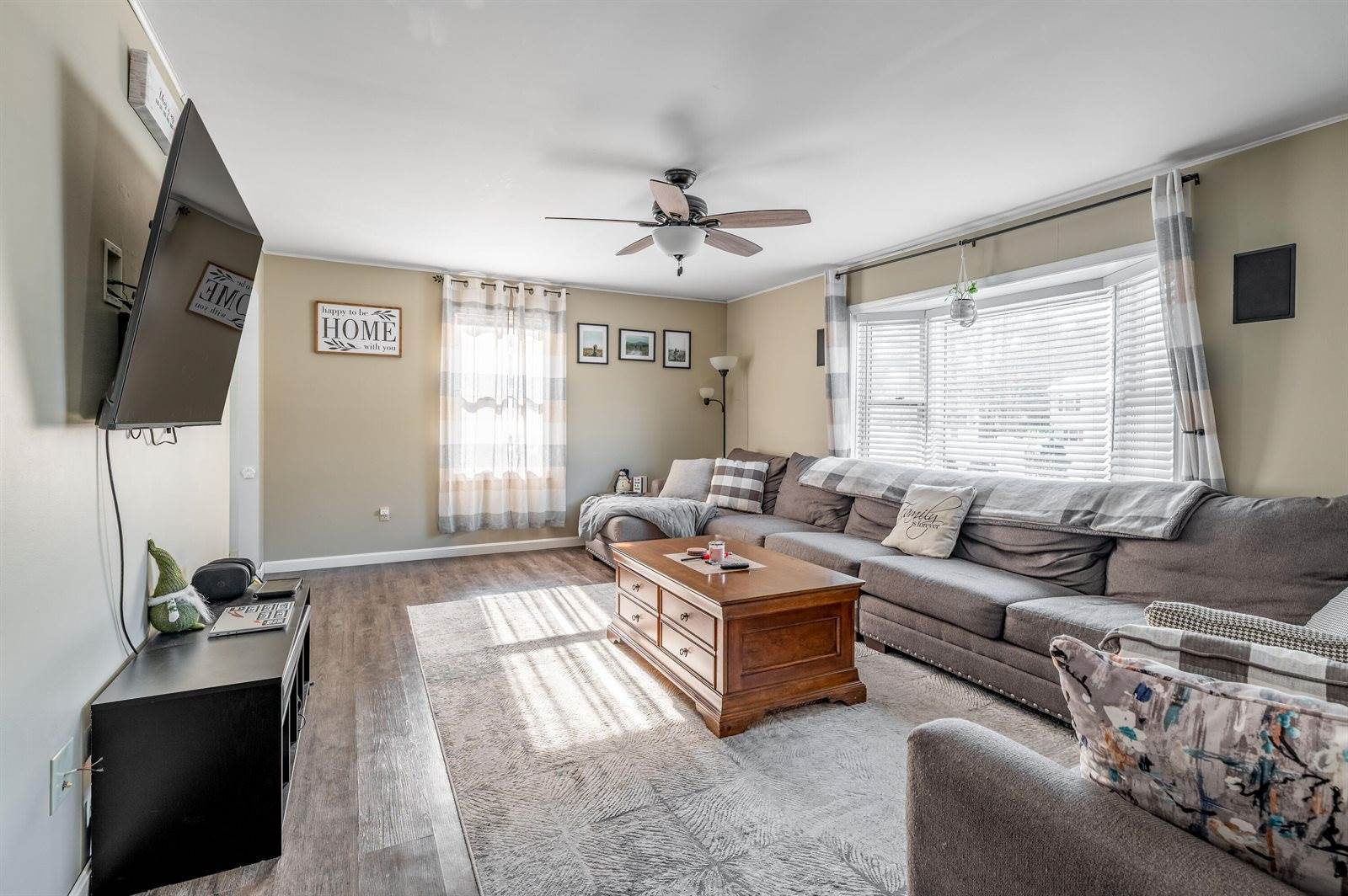 30 Yankee Avenue, Bangor, ME 04401