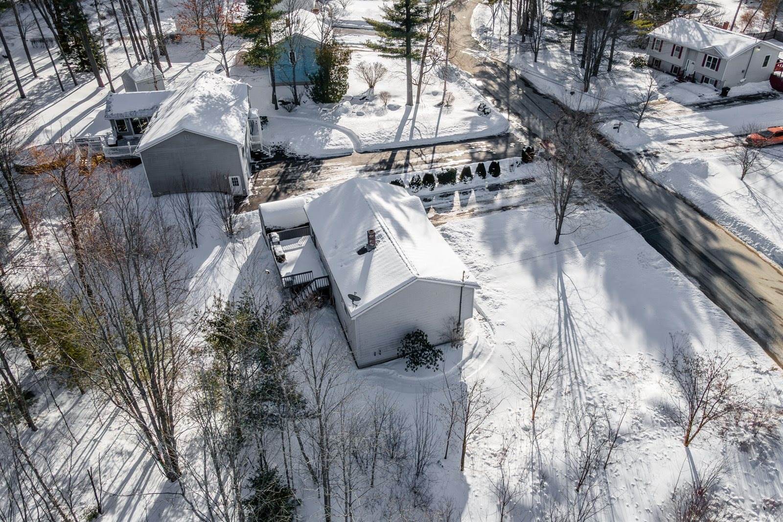 30 Yankee Avenue, Bangor, ME 04401