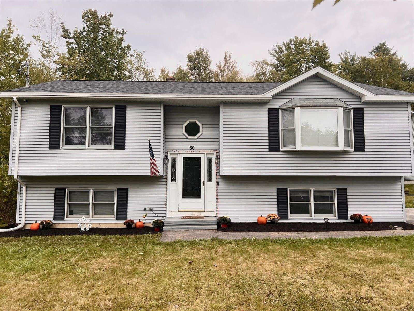 30 Yankee Avenue, Bangor, ME 04401