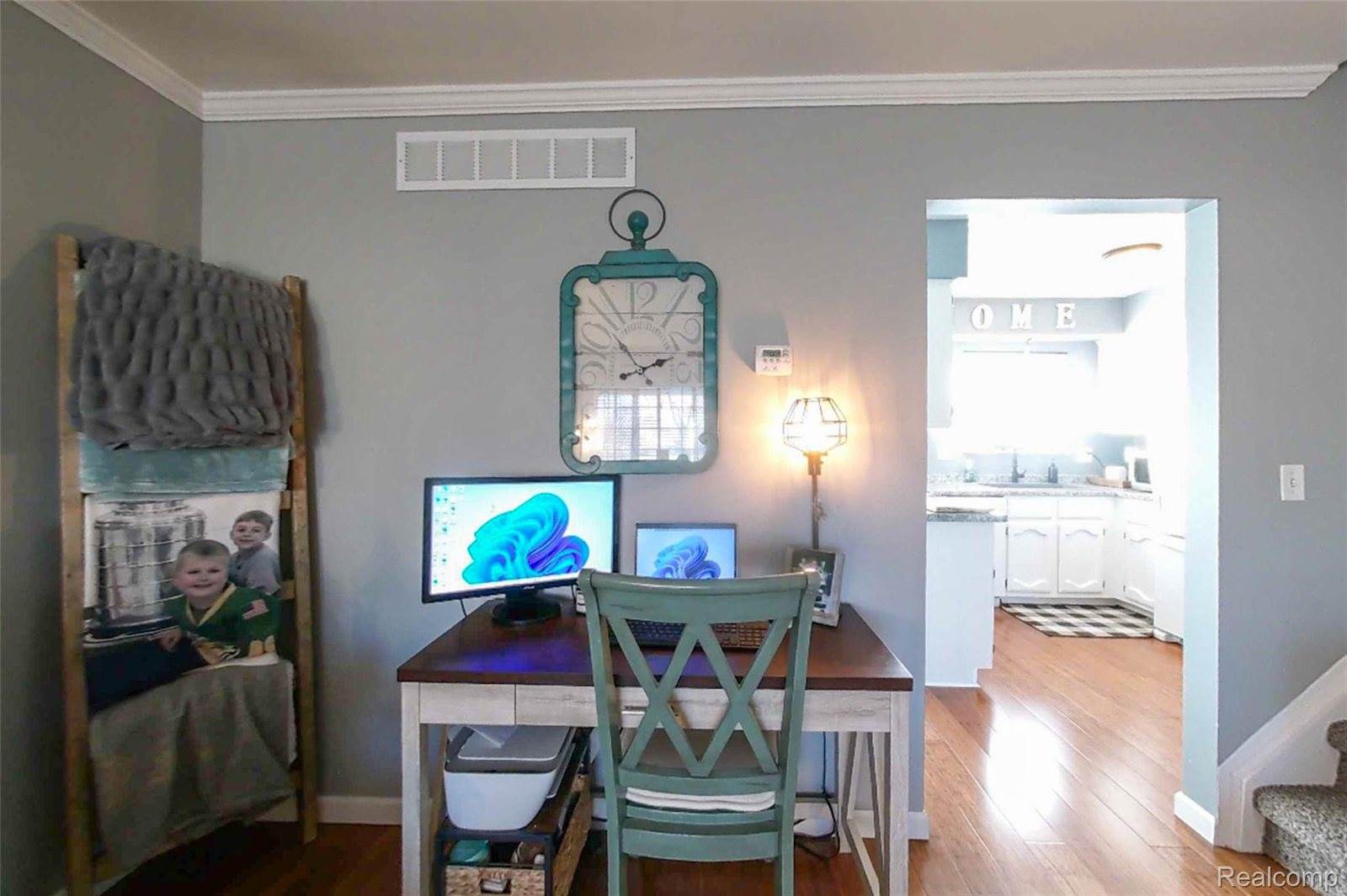 715 Cape Cod, SouthLyonCity_Oakland, MI 48178