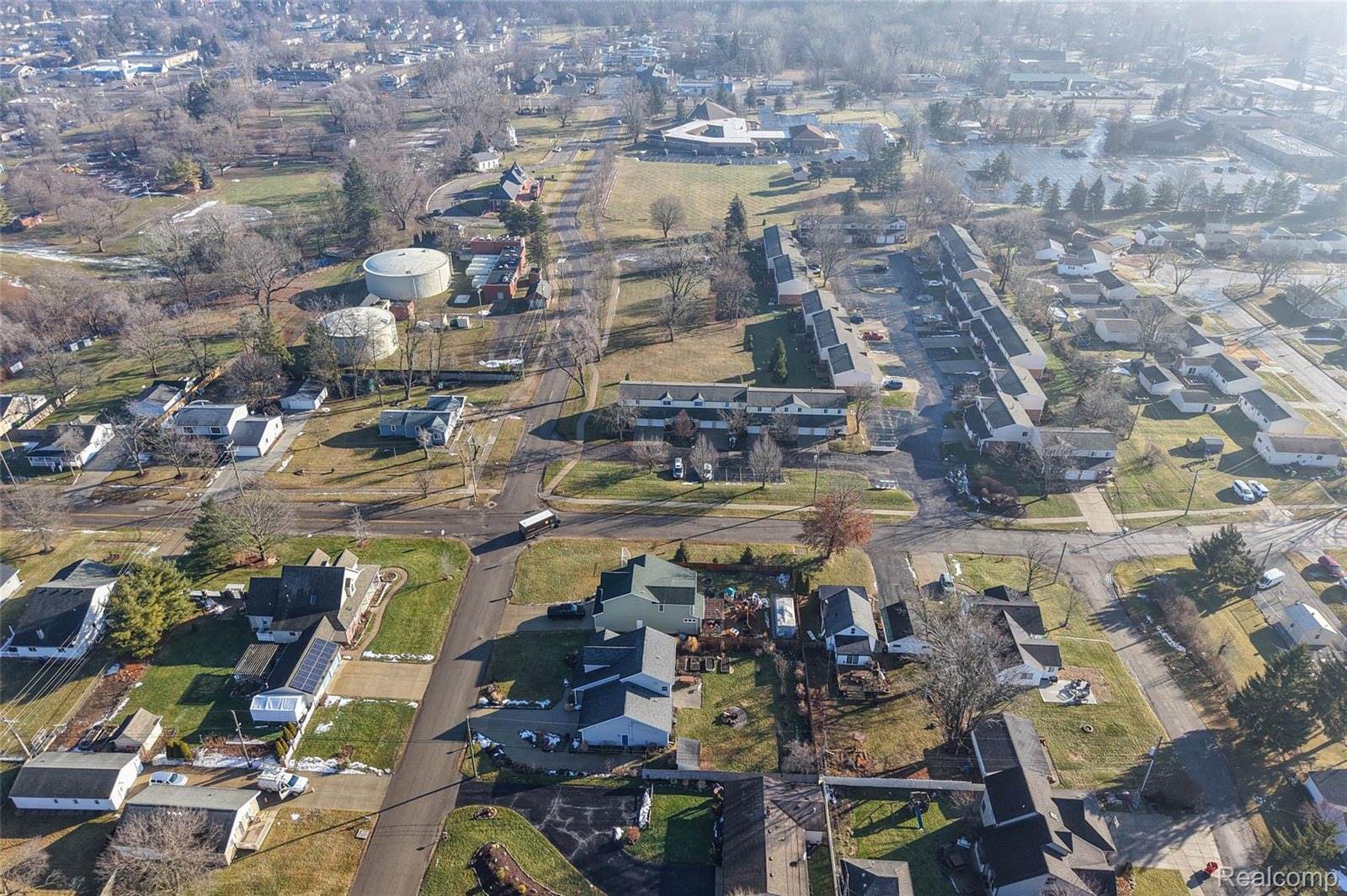 715 Cape Cod, SouthLyonCity_Oakland, MI 48178