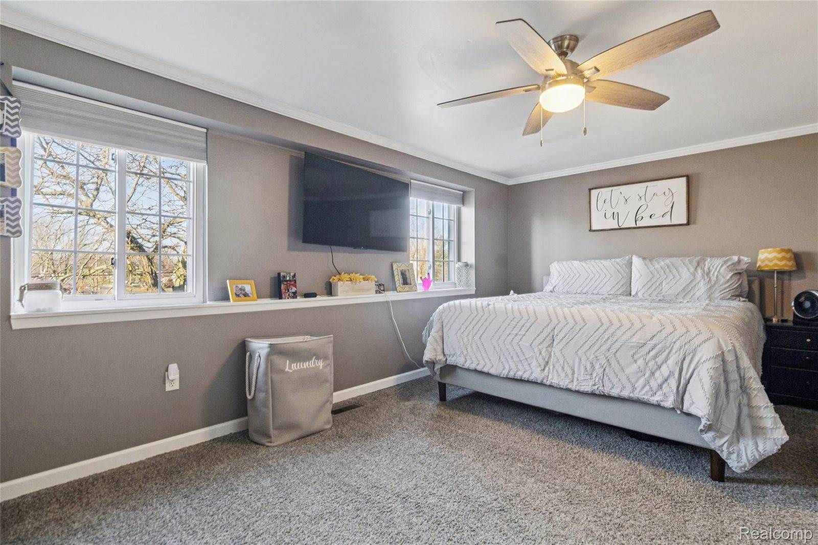 715 Cape Cod, SouthLyonCity_Oakland, MI 48178