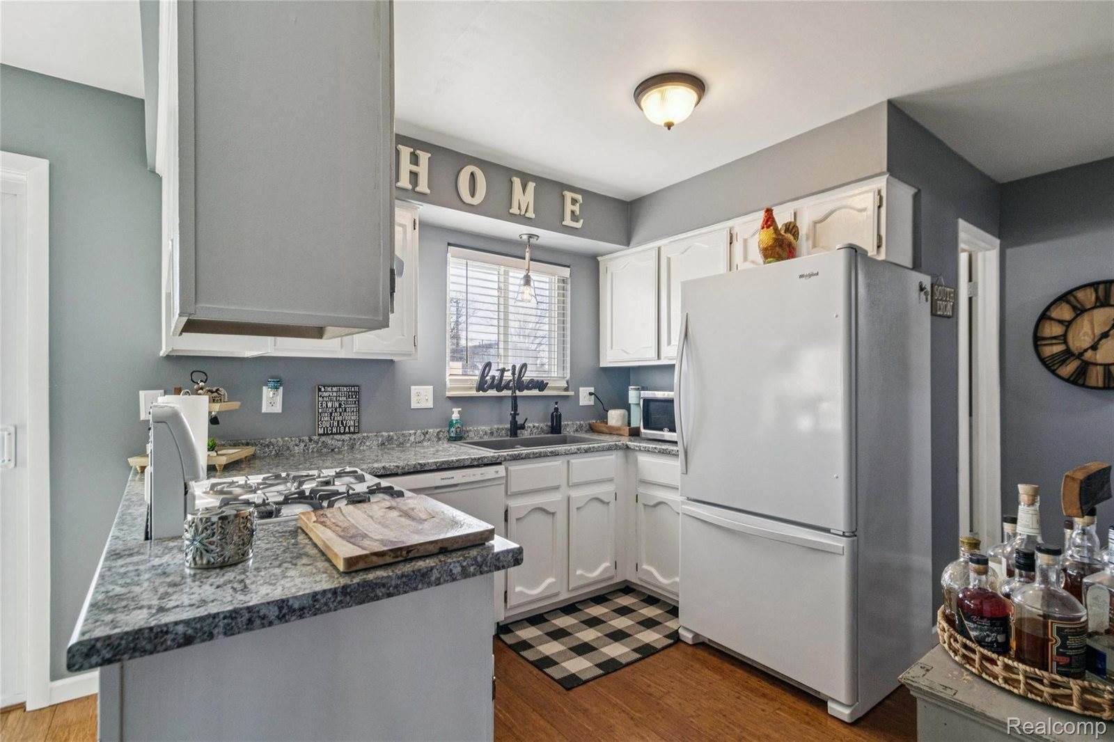 715 Cape Cod, SouthLyonCity_Oakland, MI 48178