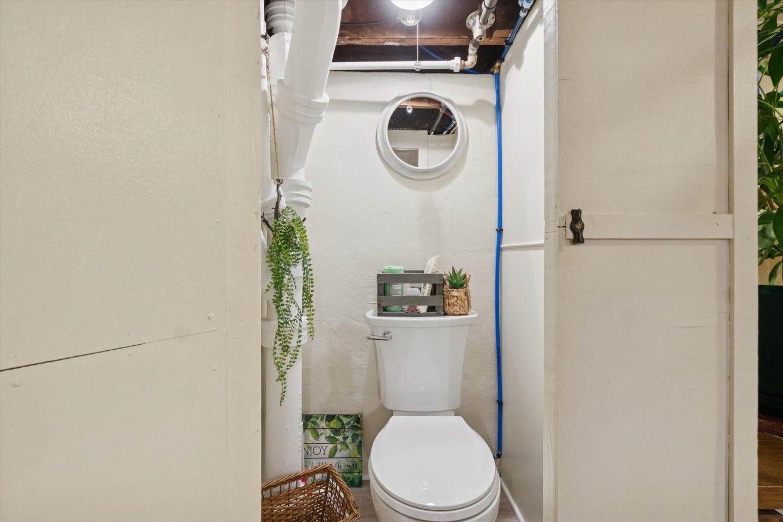 728 Montrose Avenue, Kalamazoo, MI 49008