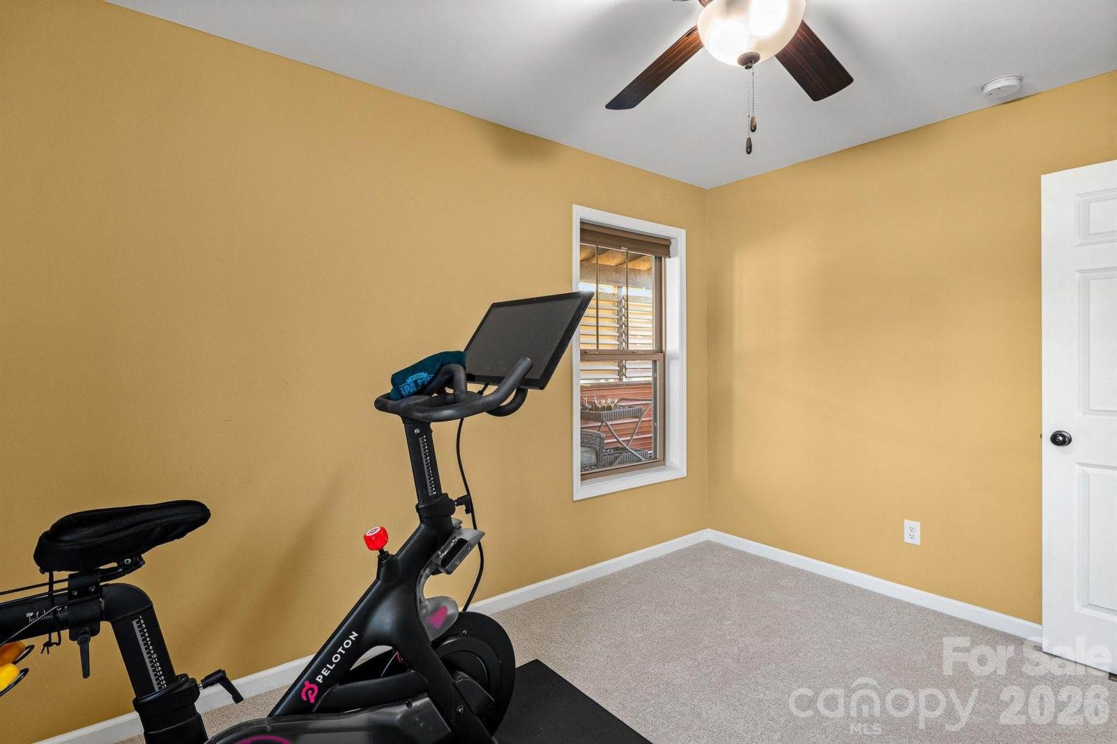 5 Yarrow Meadow Road, Weaverville, NC 28787