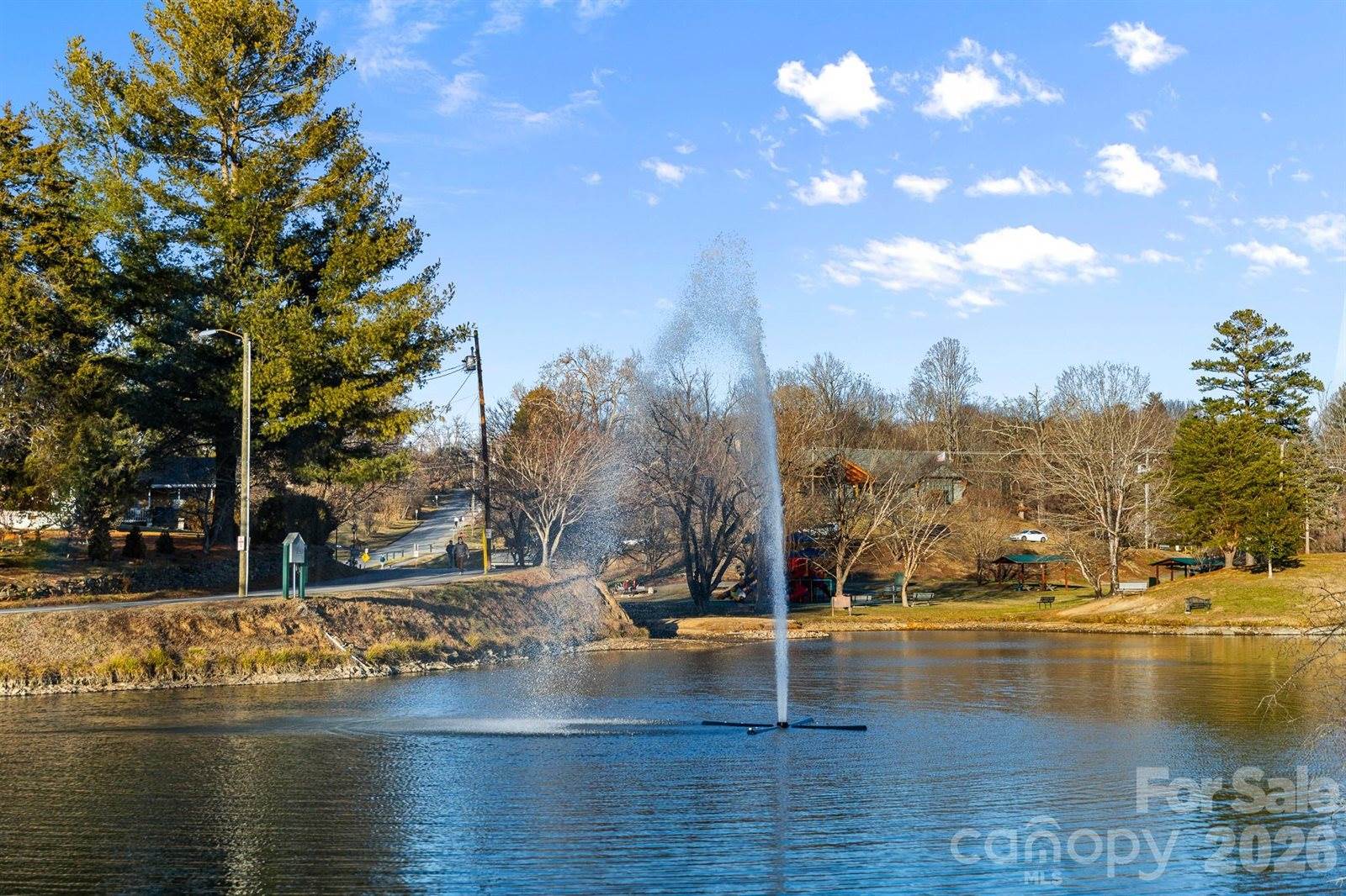 5 Yarrow Meadow Road, Weaverville, NC 28787