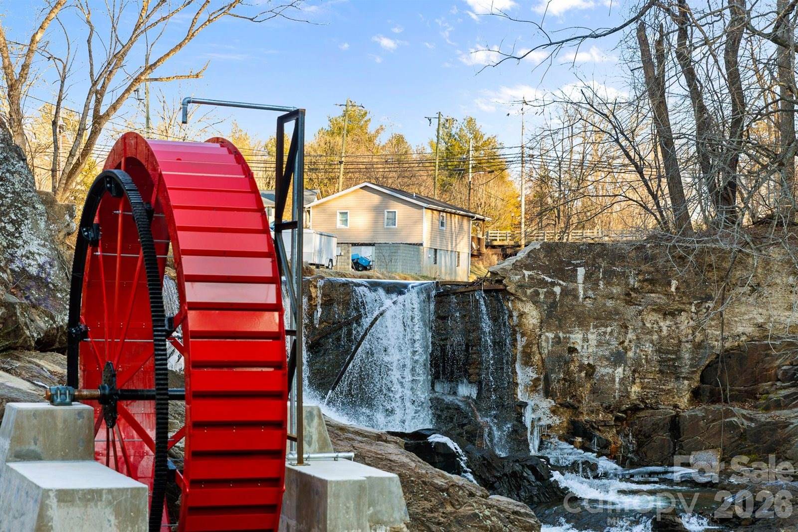 5 Yarrow Meadow Road, Weaverville, NC 28787