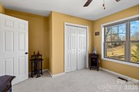 5 Yarrow Meadow Road, Weaverville, NC 28787