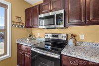 5 Yarrow Meadow Road, Weaverville, NC 28787