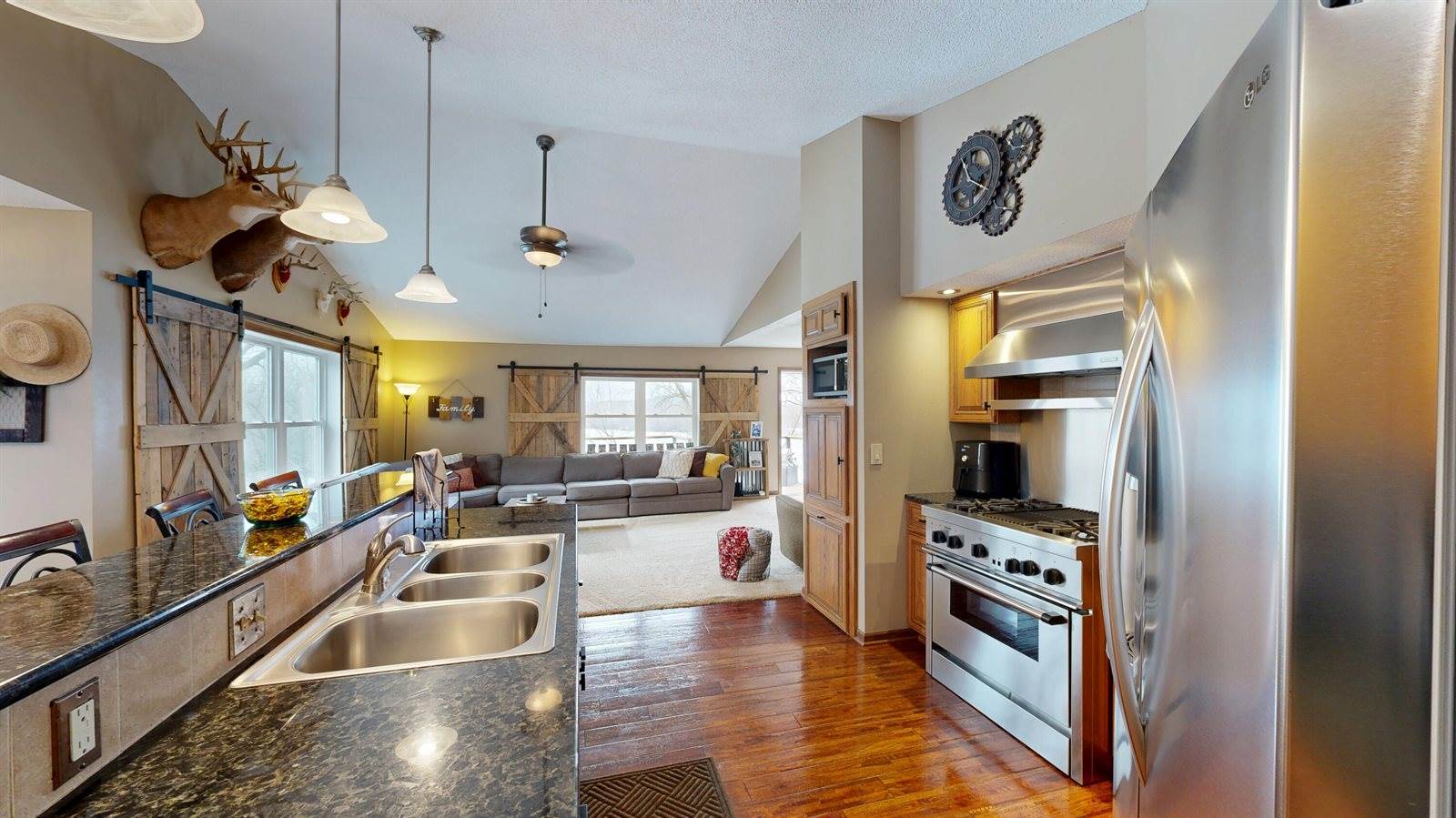 1213 Townsend St, La Crosse, WI 54601