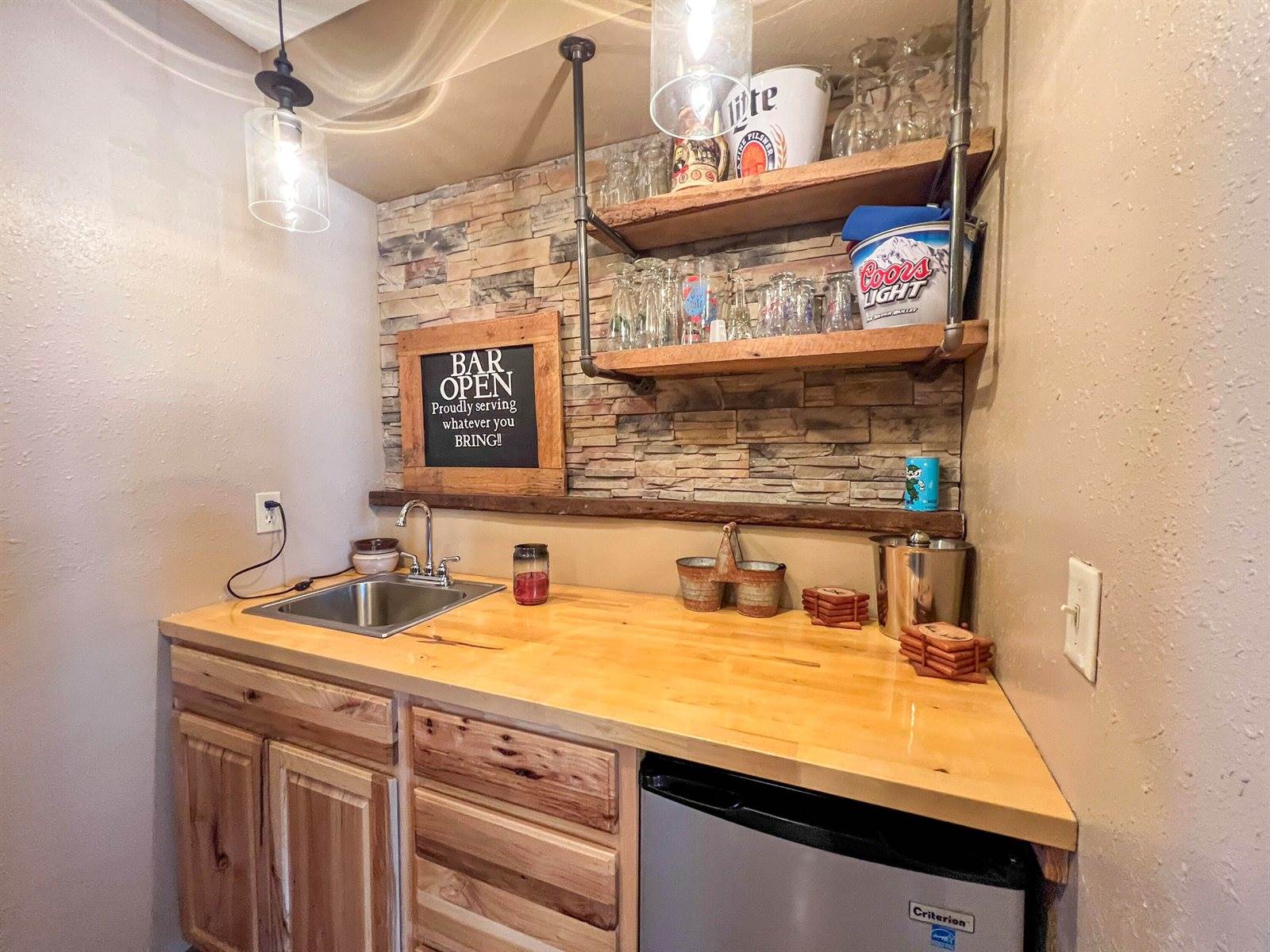 1213 Townsend St, La Crosse, WI 54601