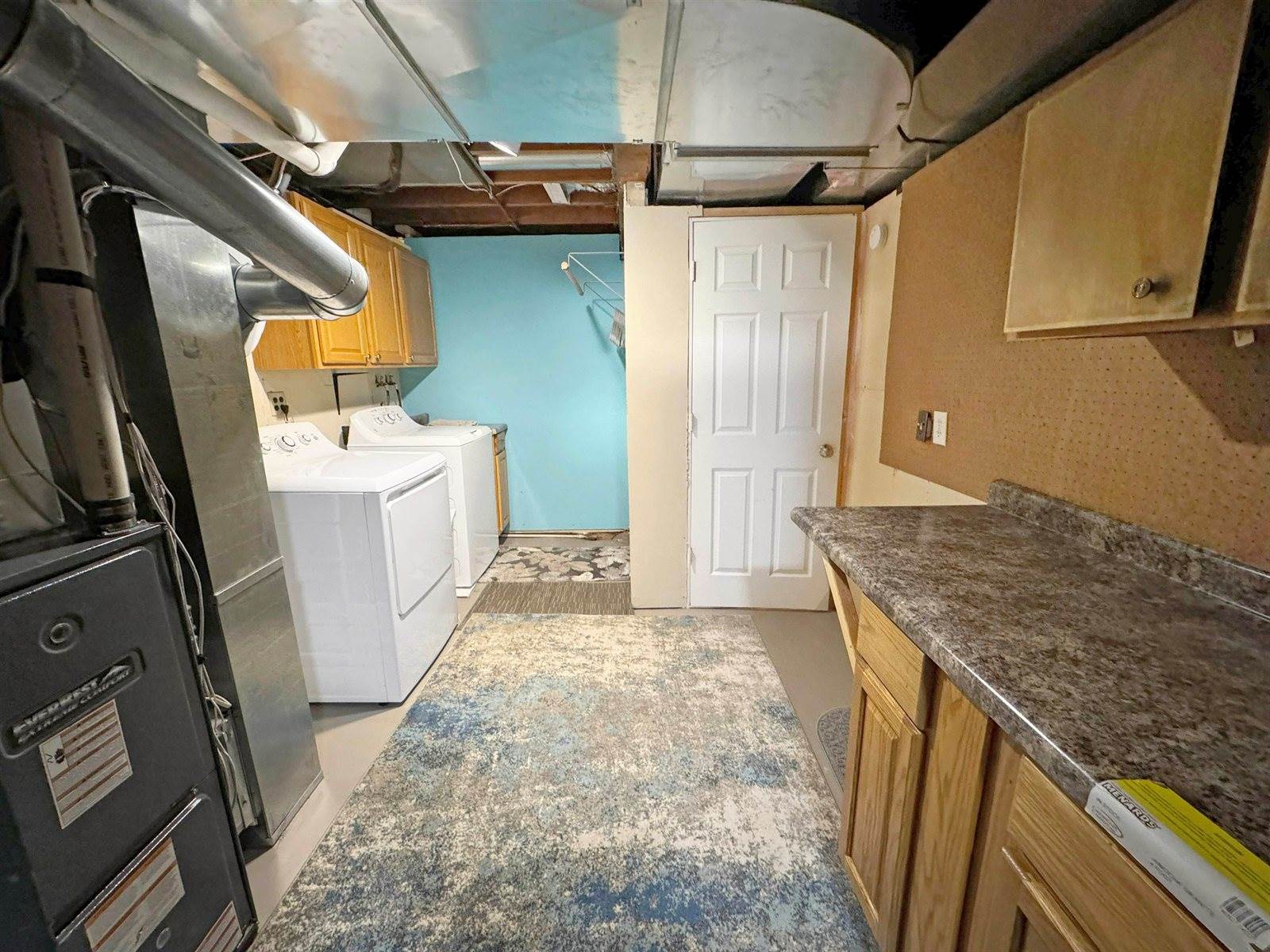 1021 1st St NW, Minot, ND 58703