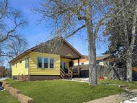 1021 1st St NW, Minot, ND 58703