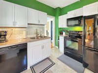 1021 1st St NW, Minot, ND 58703