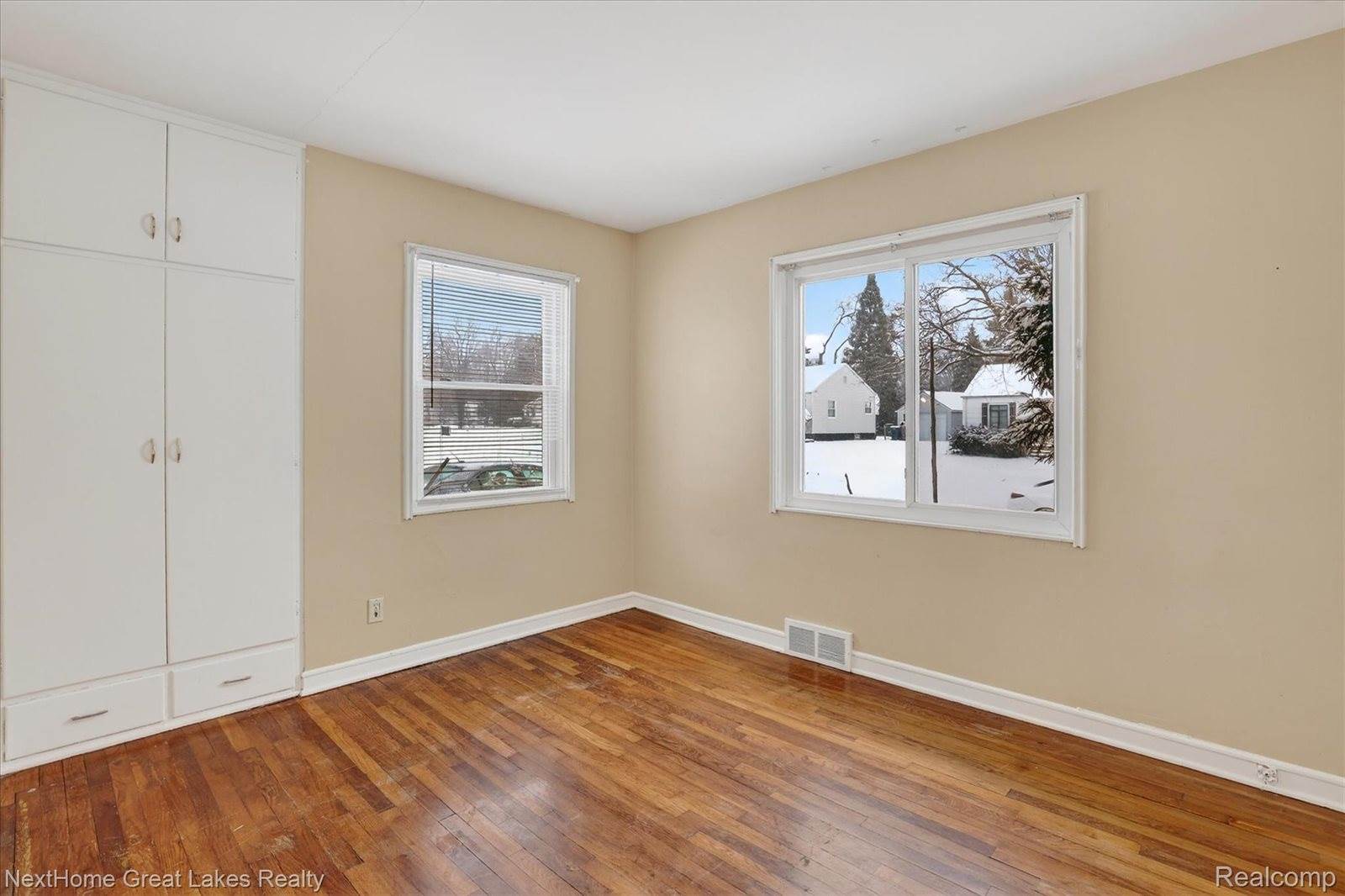 812 Barney Avenue, FlintCity_Genesee, MI 48503