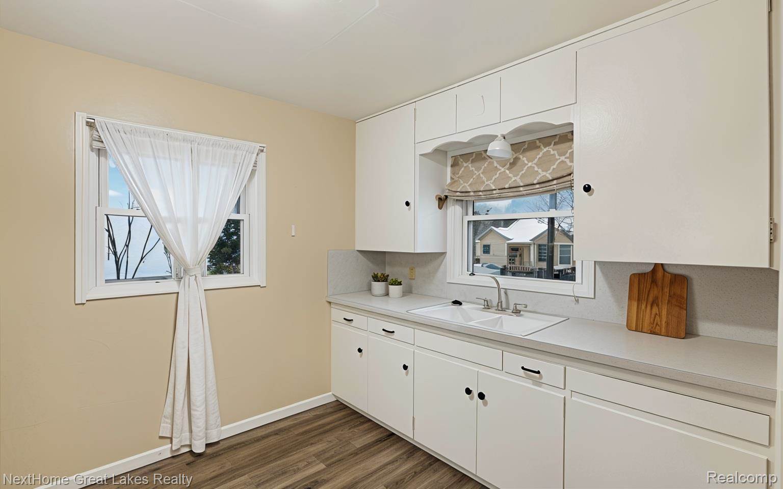 812 Barney Avenue, FlintCity_Genesee, MI 48503