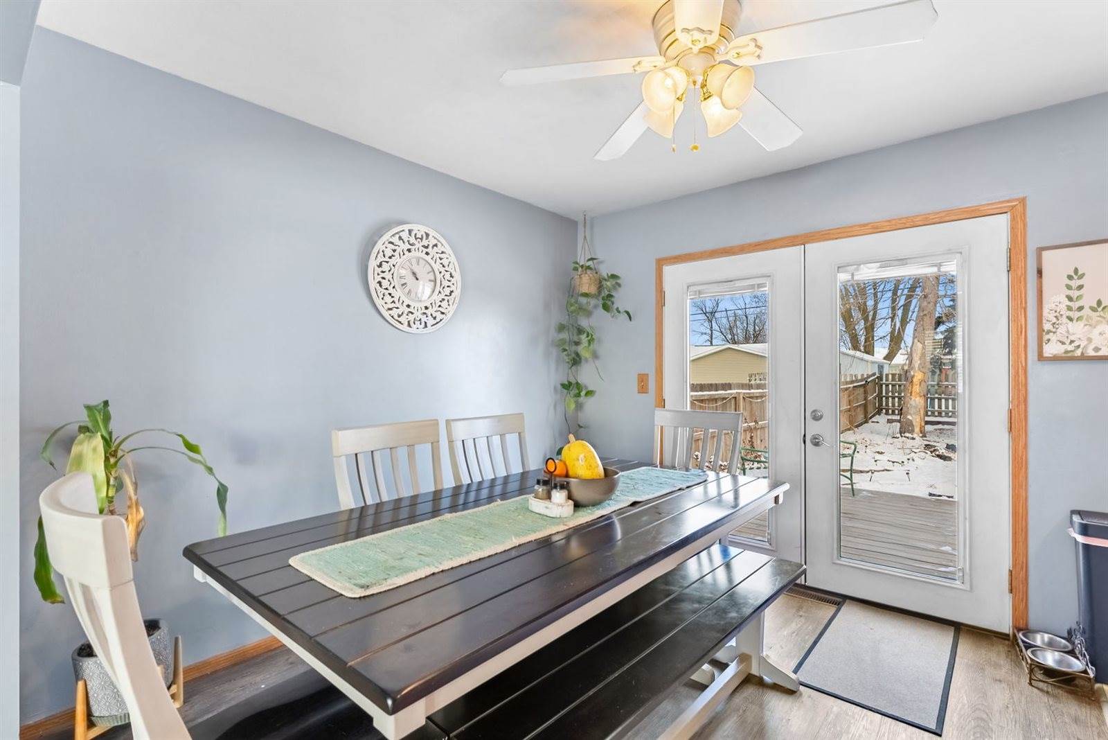 900 14TH Place, Camanche, IA 52730