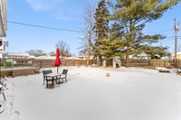 900 14TH Place, Camanche, IA 52730