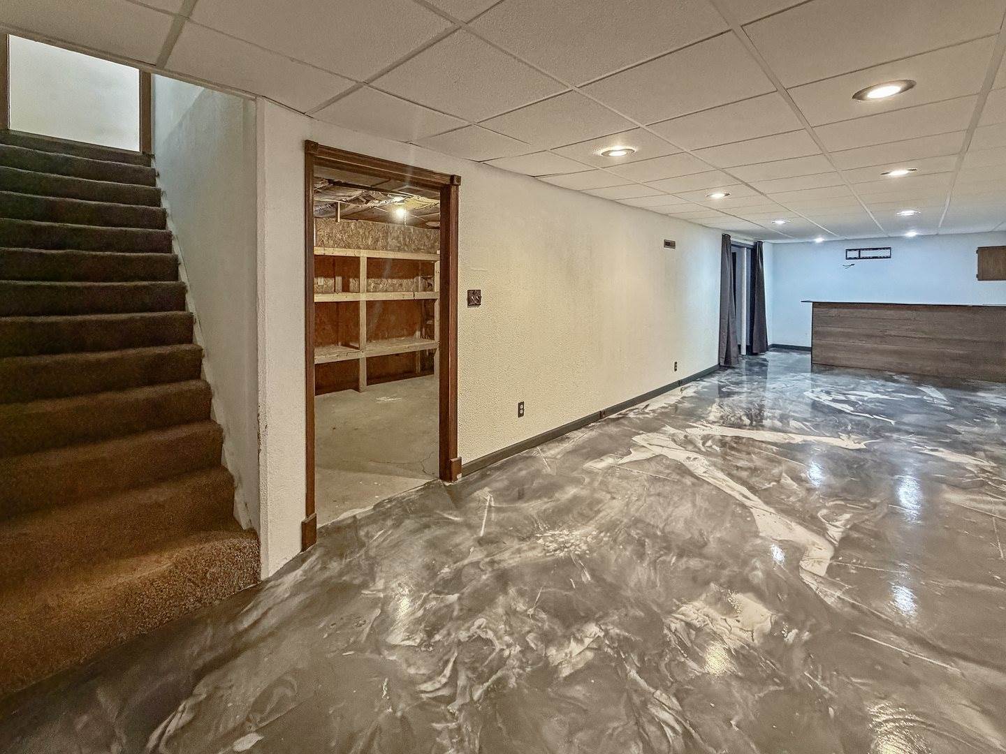 215 Baird Street, Dakota, IL 61018