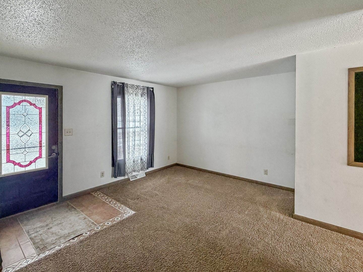 215 Baird Street, Dakota, IL 61018