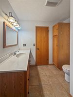 215 Baird Street, Dakota, IL 61018