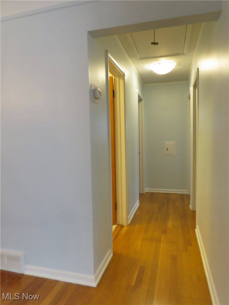 25316 Conover Drive, Bay Village, OH 44140