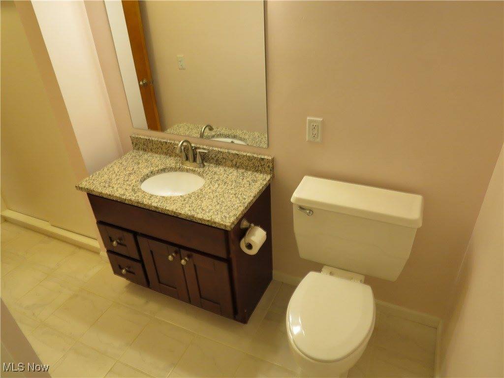 25316 Conover Drive, Bay Village, OH 44140