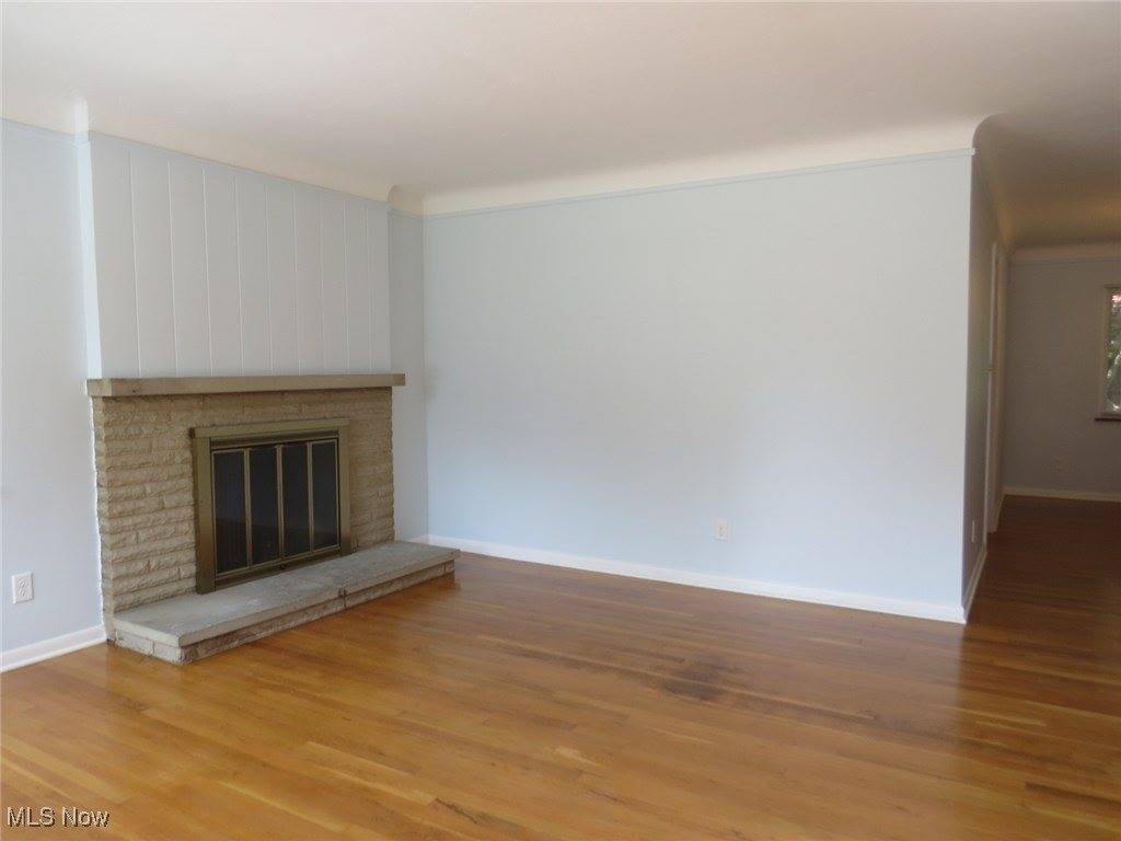 25316 Conover Drive, Bay Village, OH 44140