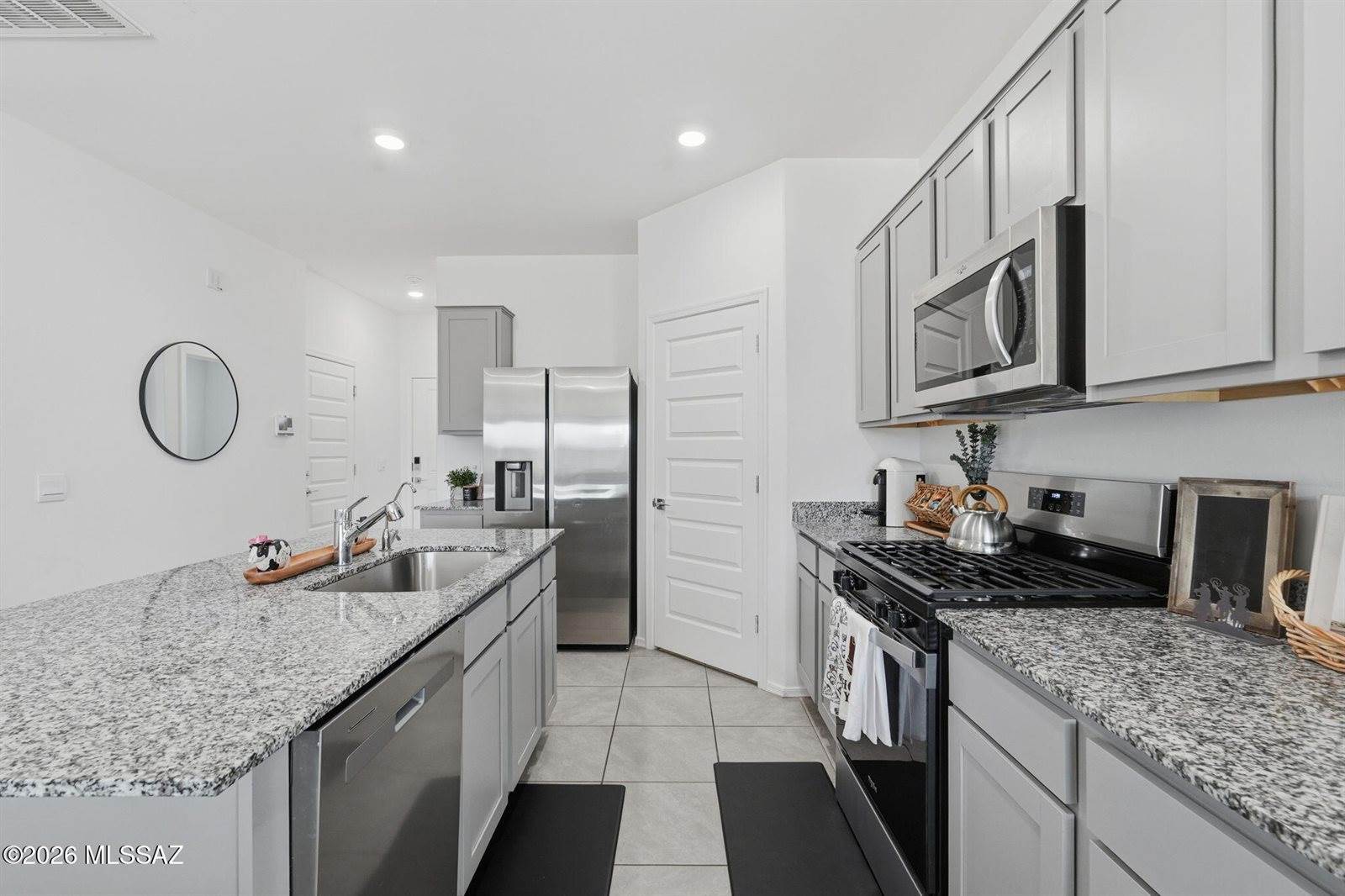 9780 East Gray Hawk Drive, Tucson, AZ 85730